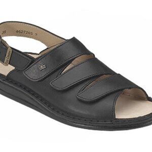 Finn Comfort Sylt Sandal in 42 in black nappa leather